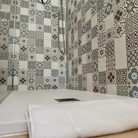 Casa Adeore * Milán